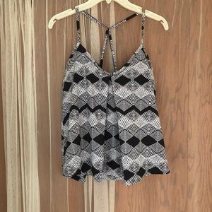 Lucy unhindered bra top